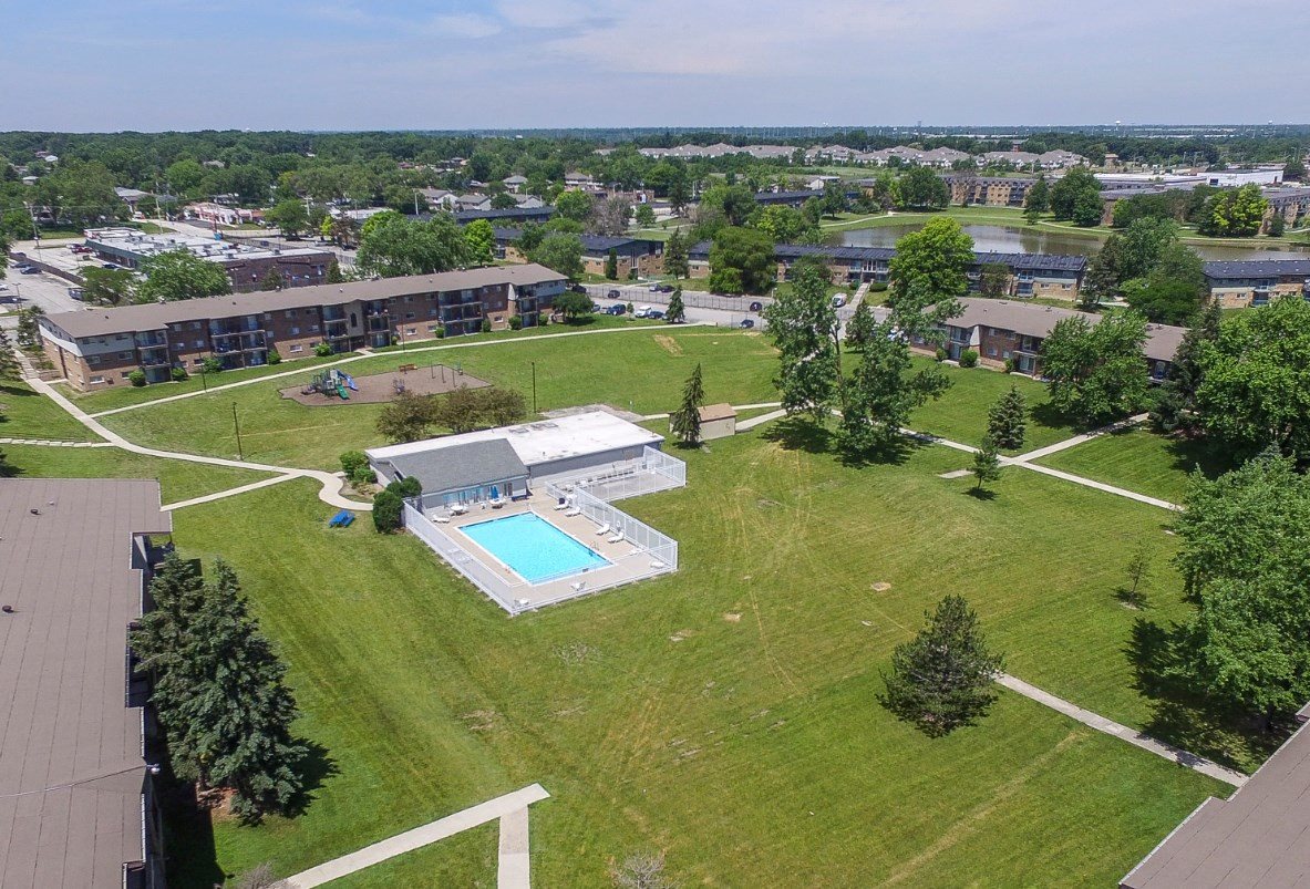 Willow Hill Apartments Apartments in Justice, IL